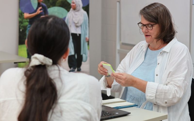 Community Access - Walk-In Community Access - Deaf Connect