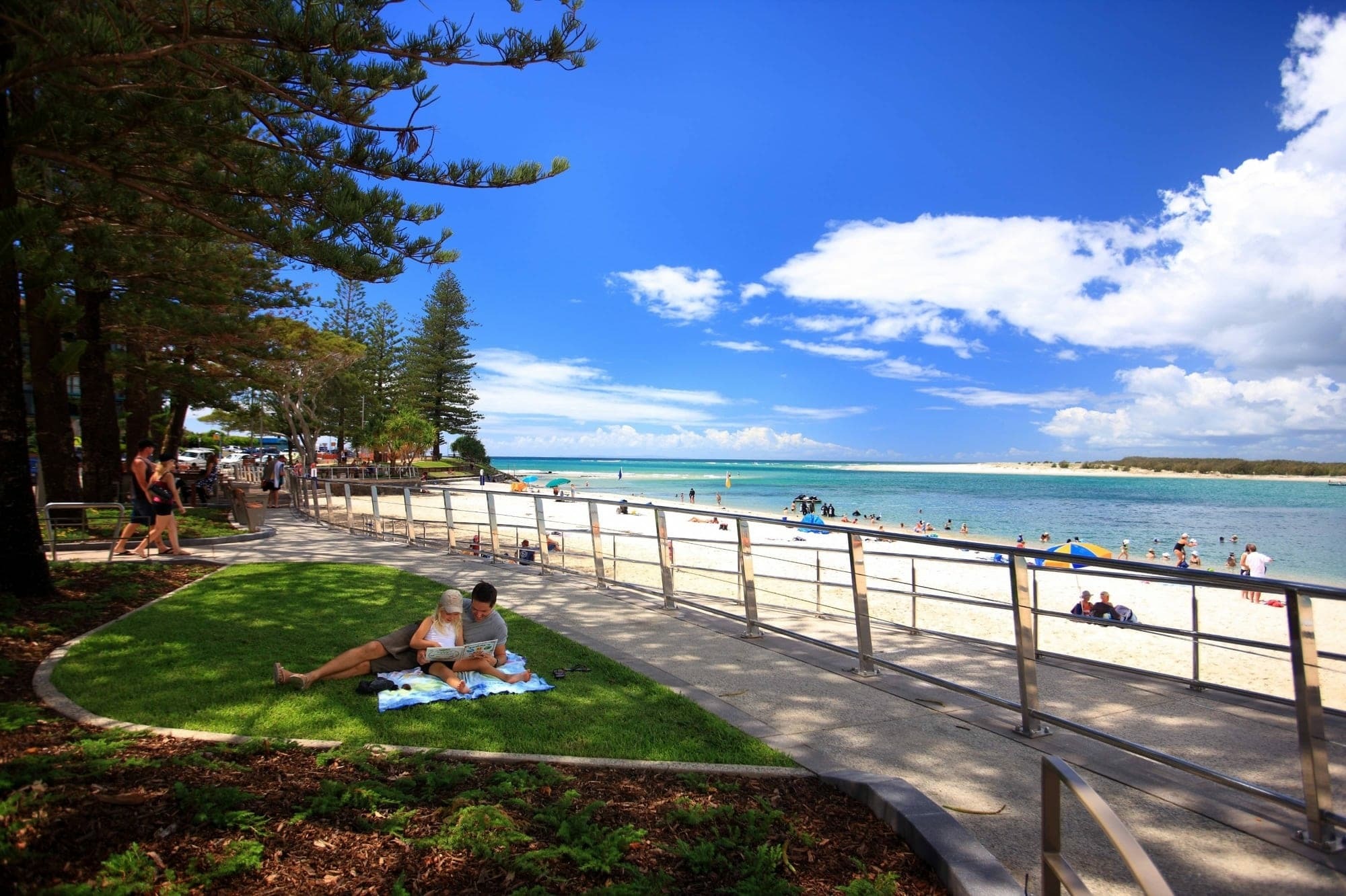 imgi_48_bulcock-beach-caloundra-2
